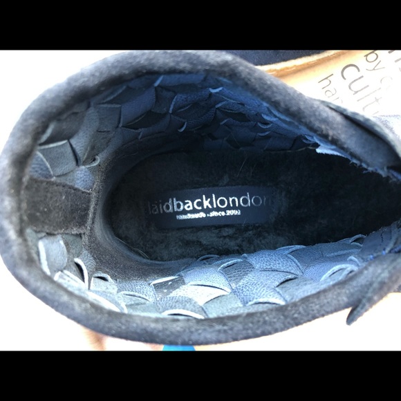 Laidback London Boots, handmade in Kenya - Picture 2 of 2
